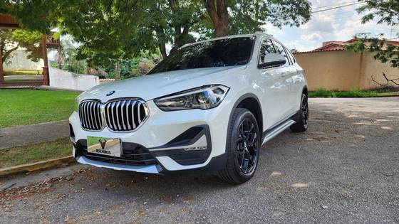 BMW X1 2.0 16V TURBO ACTIVEFLEX SDRIVE20I 4P AUTOMÁTICO